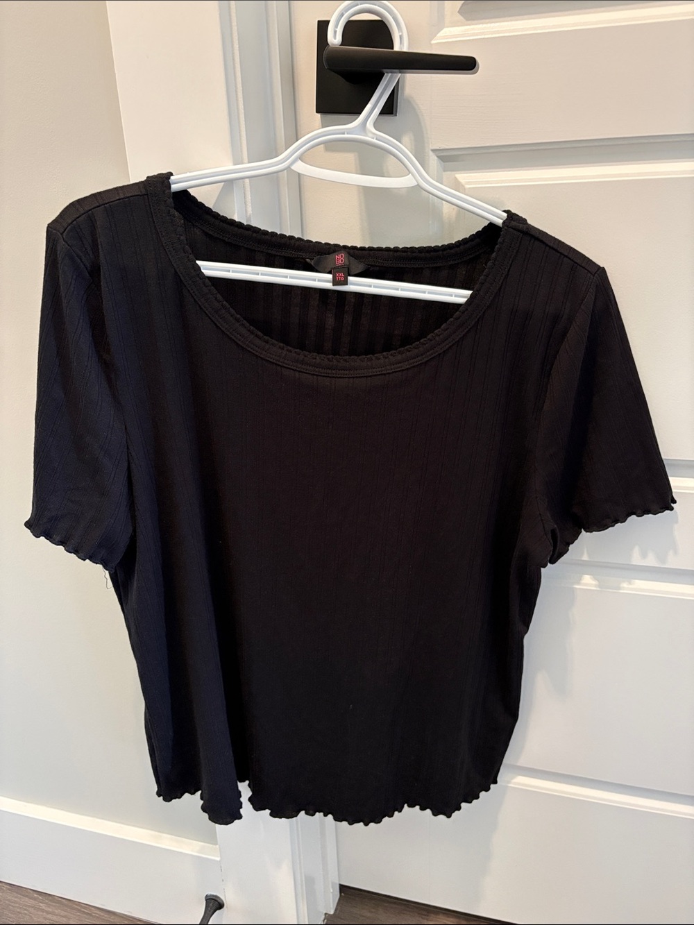 Black Ribbed Short Sleeve Top